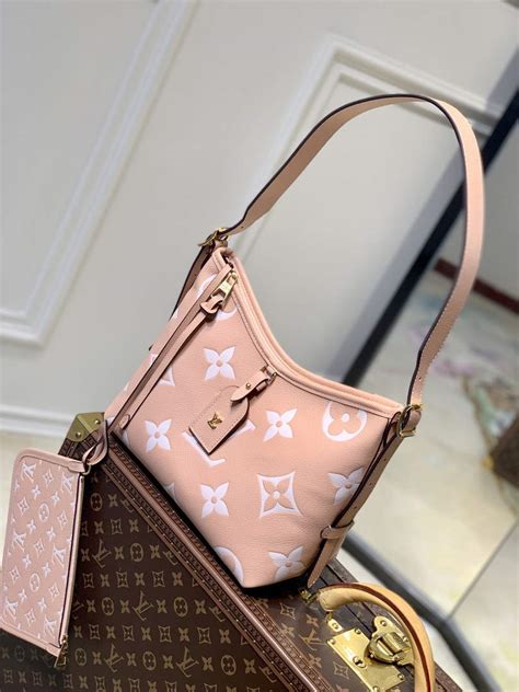 lv carryall pm review|louis vuitton manhattan pm.